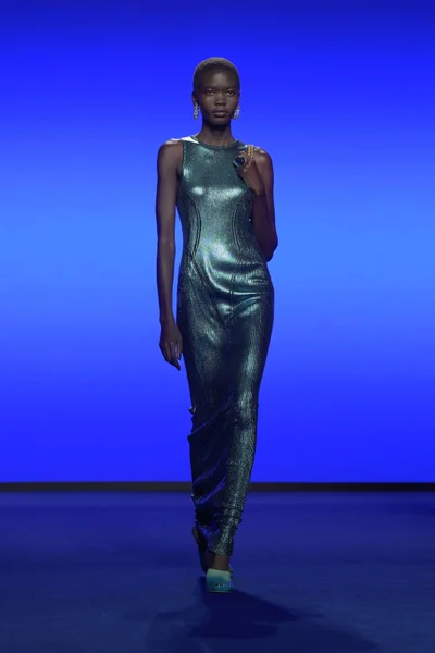 Look 22